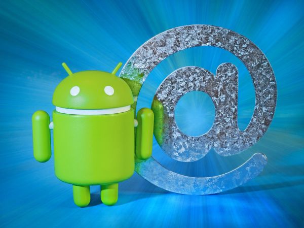 スマートフォンのメッセージアプリ画面